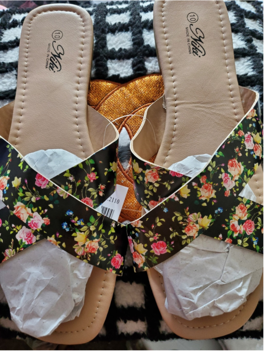Niki Colorful Floral Sandals Size 10